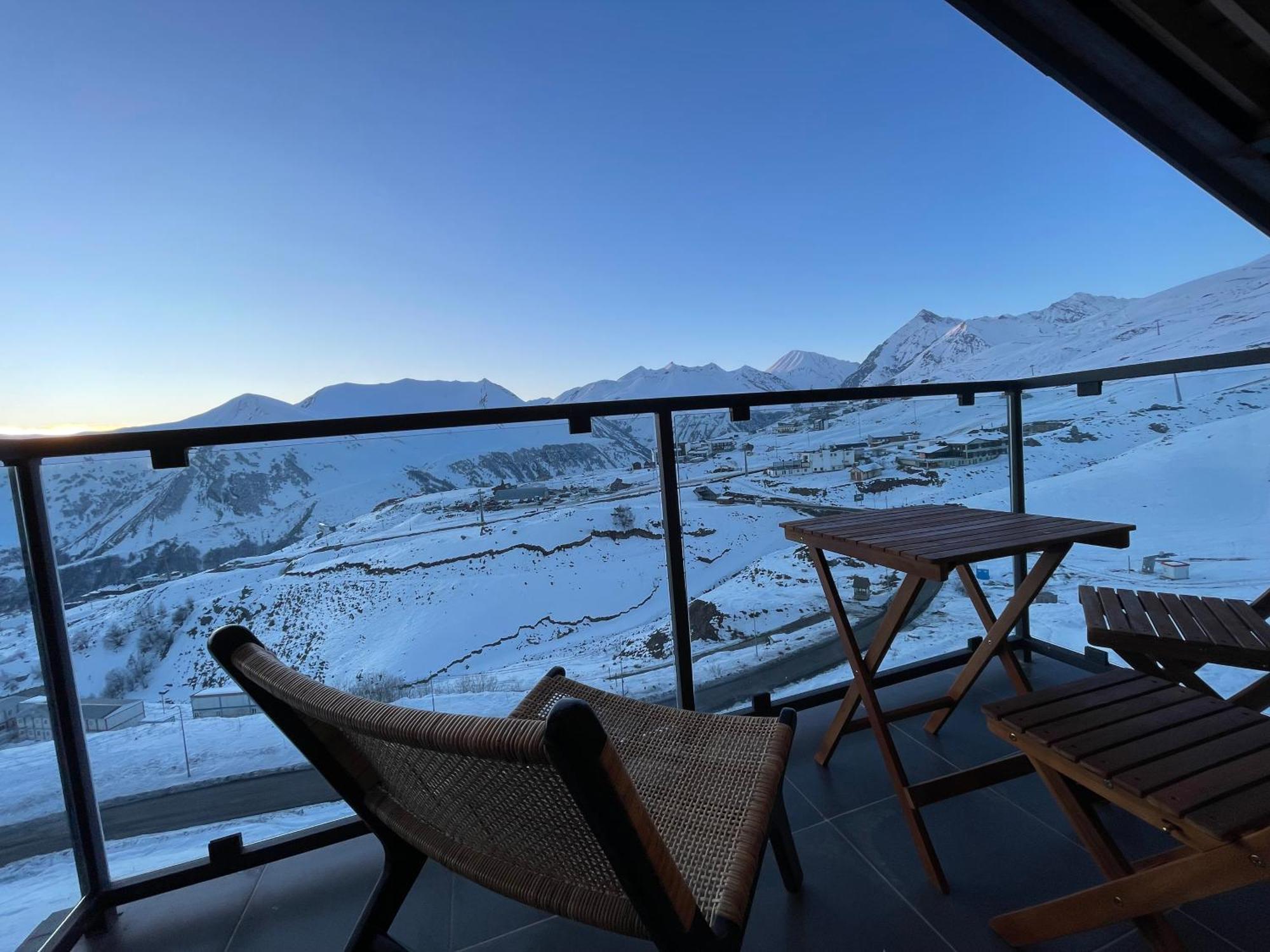 Four Season Gudauri Apartment Room photo